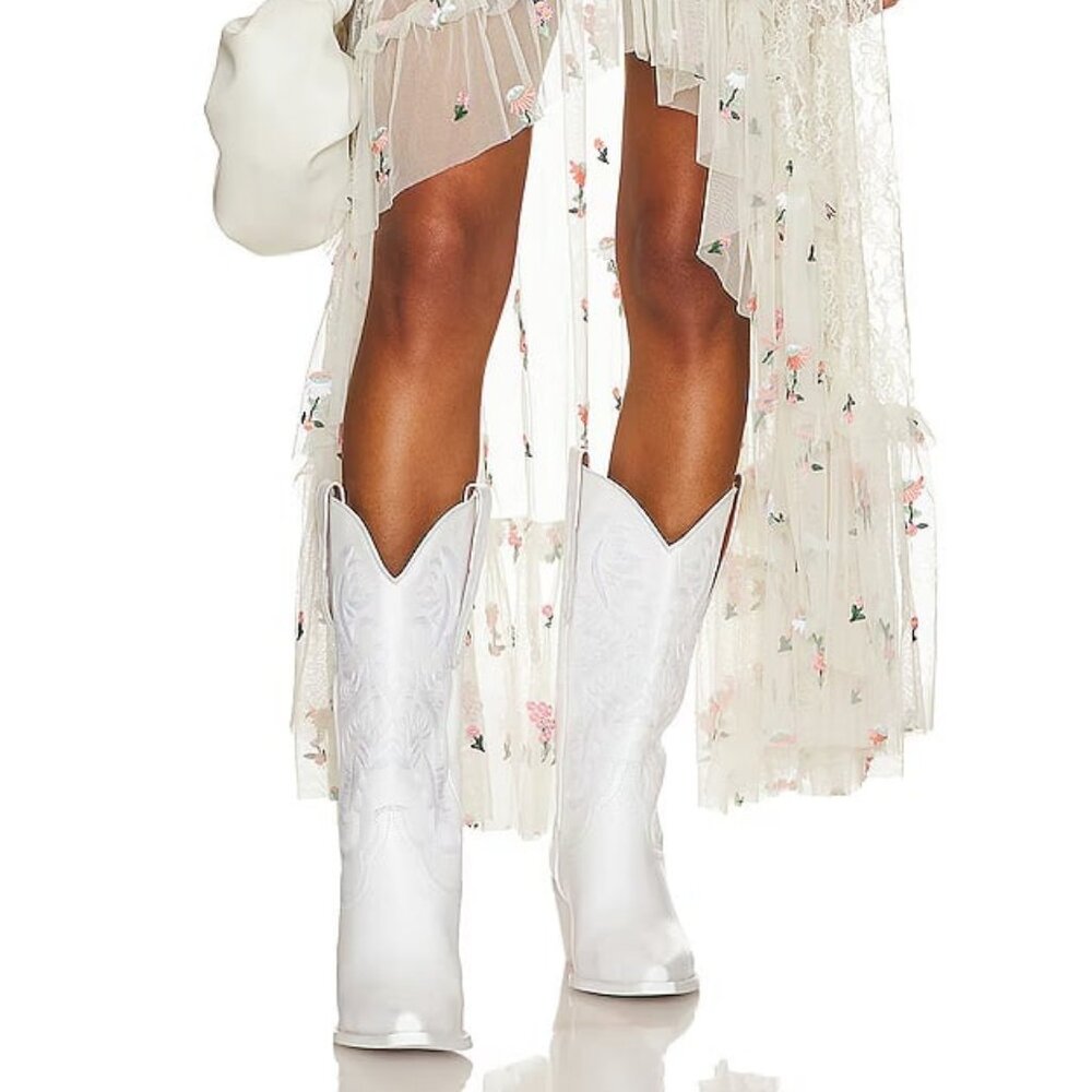 JEFFREY CAMPBELL Dagget Boot Boho Embroidered Western Cowgirl Boots White 10 NWT